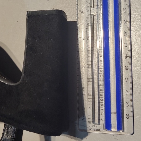 MAURICE'S BLACK OLIVIA HEELS. SIZE 6/ NWT - Picture 4 of 5